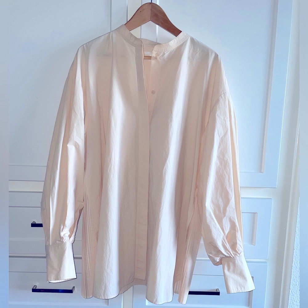Cos Women's 260227 COLLARLESS PLEATED PANEL SHIRT - peach cream SZ 12
